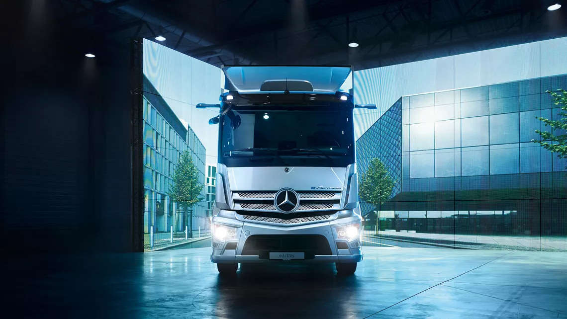 Mercedes Eactros 2