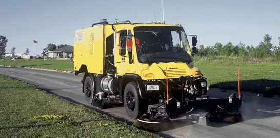 Mercedes Benz Unimog Lavaggio Strade Mercedes Benz Unimog Lavaggio Strade