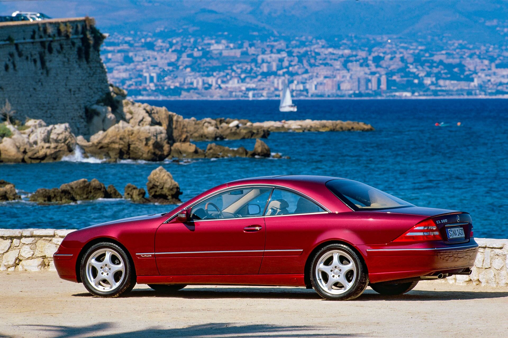 Mercedes Benz V12 Cl 600 1
