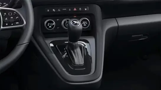 Mercedes Ecitan Touret 5 Mercedes Ecitan Touret 5