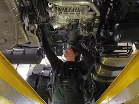 Officina e carrozzeria Manutenzione E Ispezione