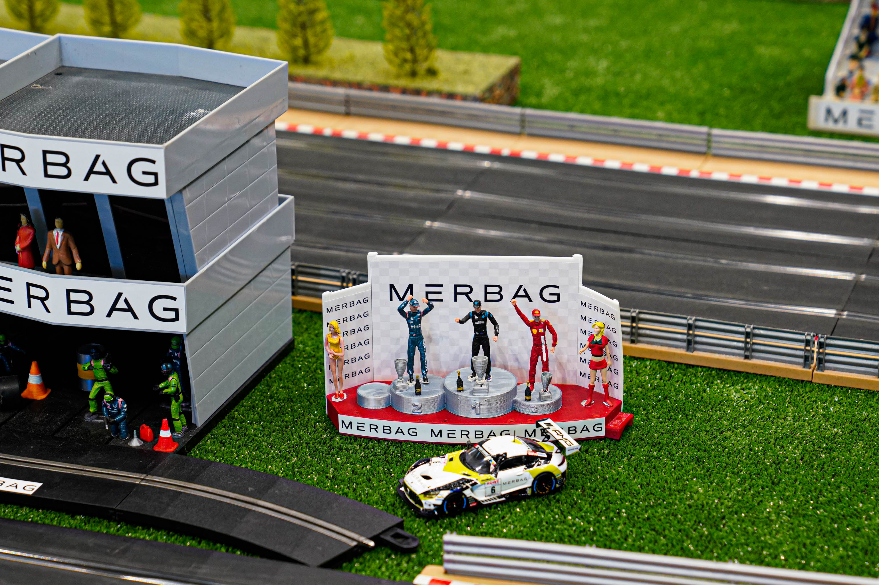 Vinci_Gadget_Mercedes_Merbag