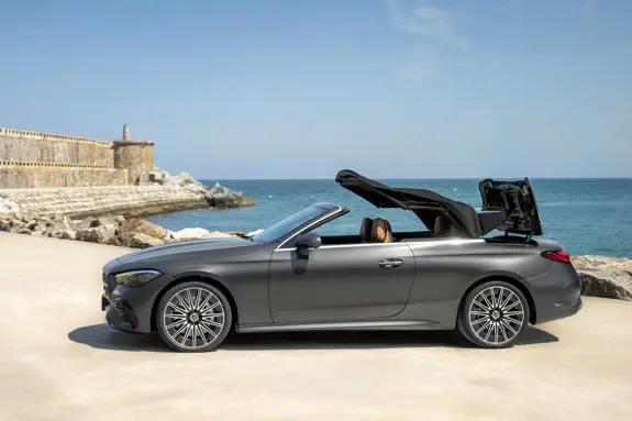 Mercedes Benz CLE Cabrio 8 Mercedes Benz CLE Cabrio 8