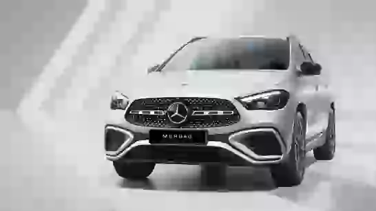 Mercedes GLA 4
