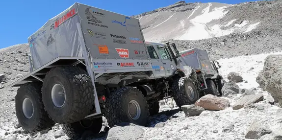 Mercedes Benz Unimog Ojos Del Salado 5 Mercedes Benz Unimog Ojos Del Salado 5