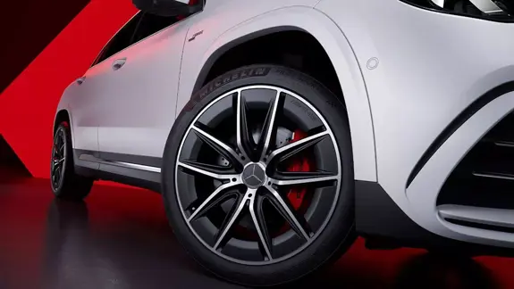 Mercedes Amg Gla Suv 2 Mercedes Amg Gla Suv 2