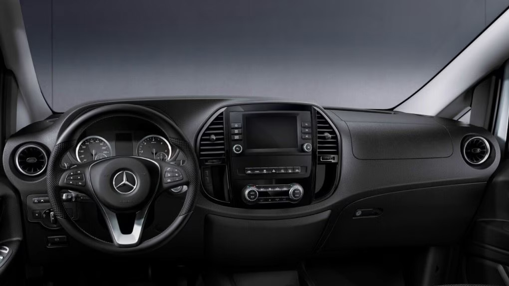 Mercedes Vito Furgone 9