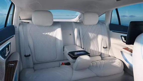 Mercedes Eqs 4 Mercedes Eqs 4