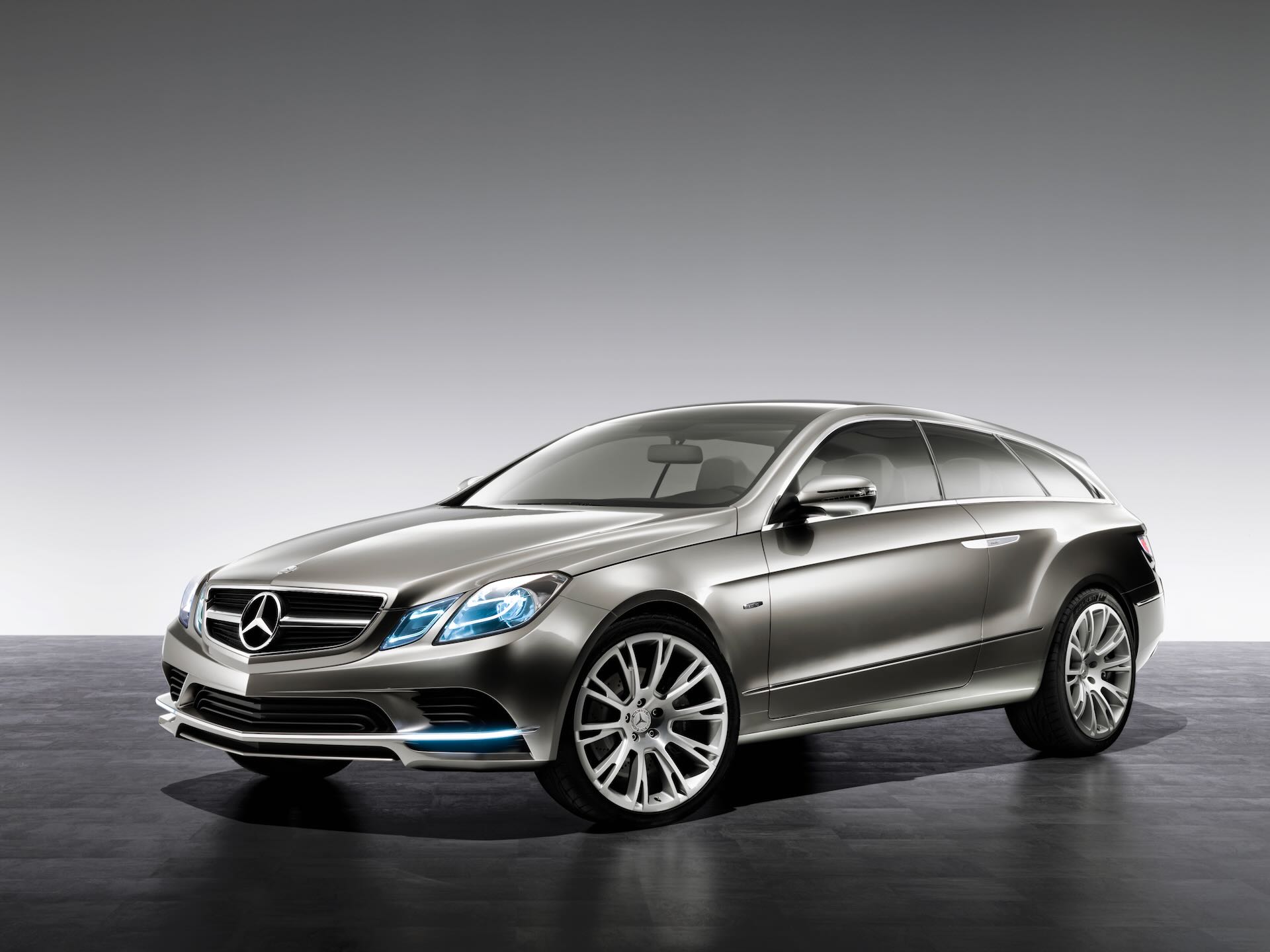 Mercedes Benz Showcar Concept FASCINATION 3