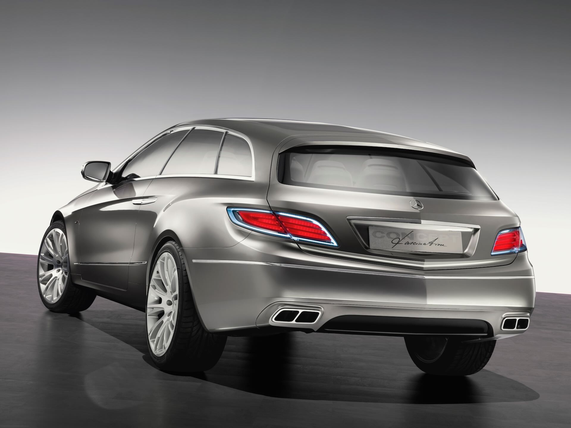 Mercedes Benz Showcar Concept FASCINATION 2