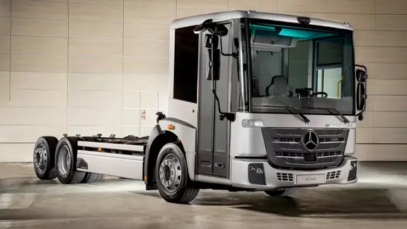 Mercedes Eeconic 1 Mercedes Eeconic 1