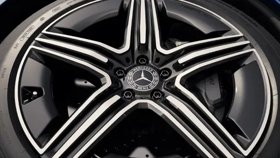 Mercedes GLC SUV 2 Mercedes GLC SUV 2