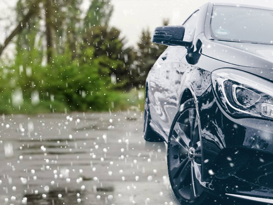 Auto danneggiata dalla grandine? Foto Grandine