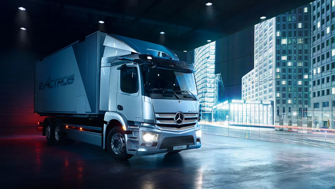 Mercedes Eactros 7