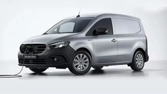 Mercedes Ecitan Furgone 4 Mercedes Ecitan Furgone 4