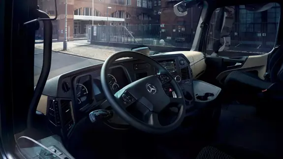 Mercedes Actros F 6 Mercedes Actros F 6