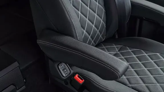 Mercedes Actros L 2 Mercedes Actros L 2