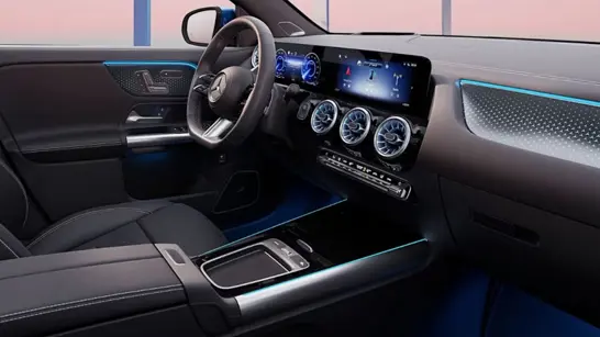 Mercedes EQA Plancia Mercedes EQA Plancia