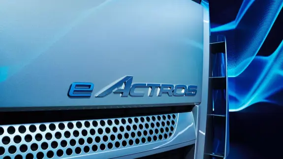 Mercedes Eactros 6 Mercedes Eactros 6