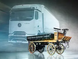 Mercedes-Benz Trucks - Un 2026 di grandi anniversari 130 Anni Mercedes Benz Truck Cover 1