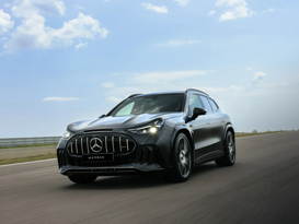 Nuova Mercedes-AMG GT SUV. Banner