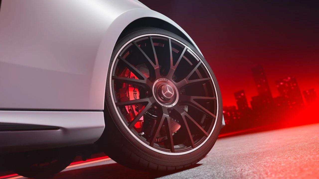 Mercedes Amg Classe E Berlina5