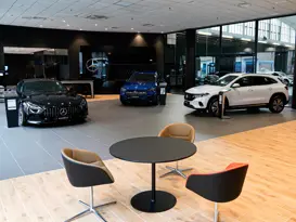 Uno Showroom all'avanguardia nel cuore di Milano. DSC9462