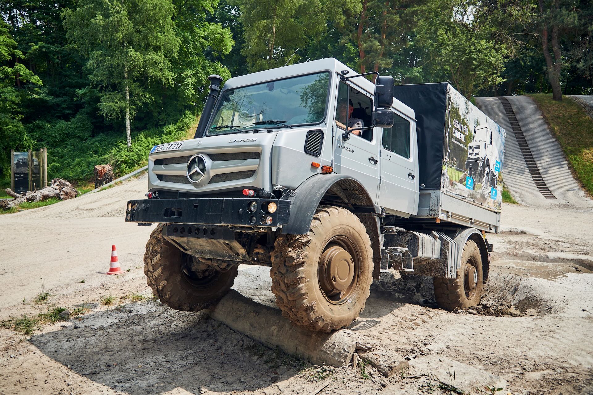 80 Anni Mercedes Benz Unimog 3